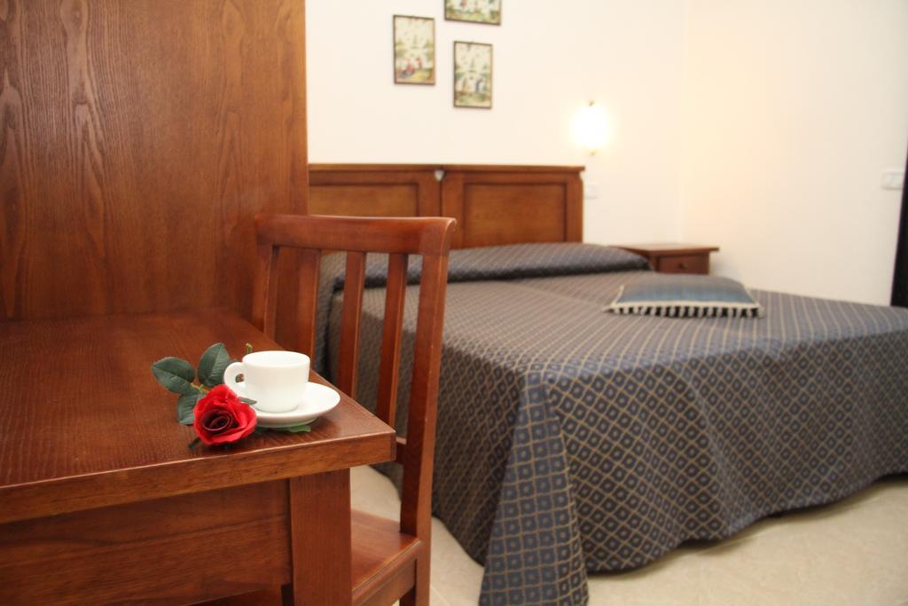 Residence I Due Pini Marina di Grosseto Bilik gambar