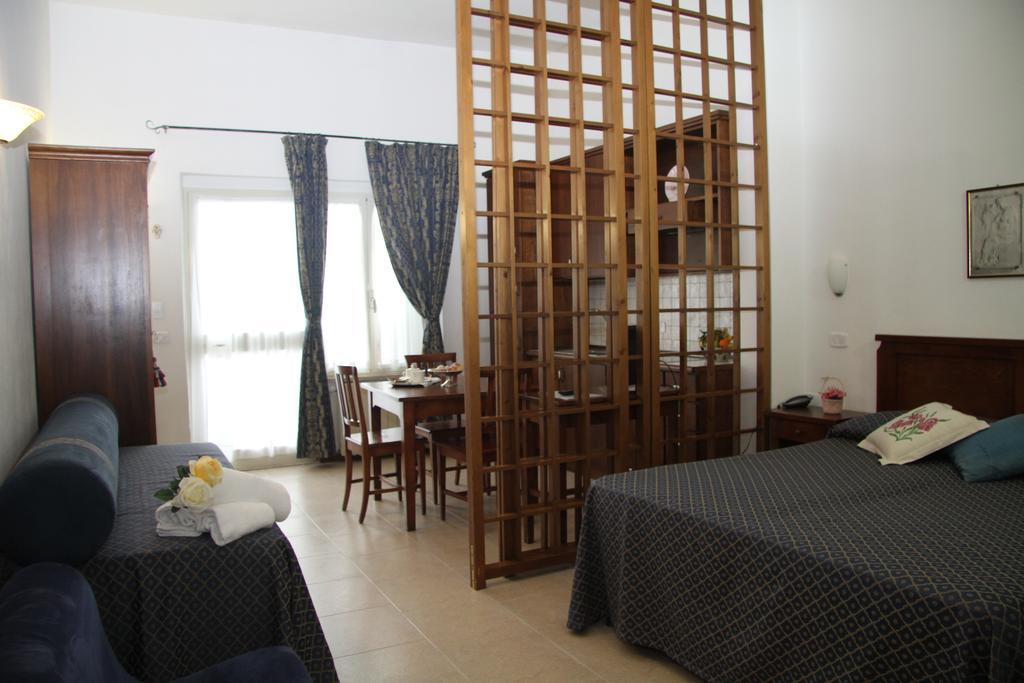 Residence I Due Pini Marina di Grosseto Luaran gambar